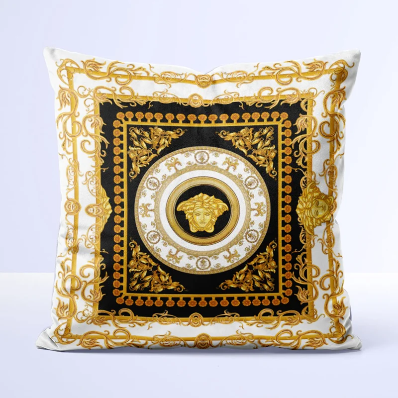 کوسن طرح ورساچه - کد 40103